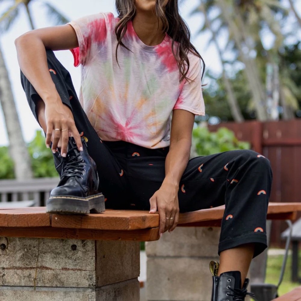 NWOT Volcom Tern N' Bern Tie Dye Boyfriend Tee